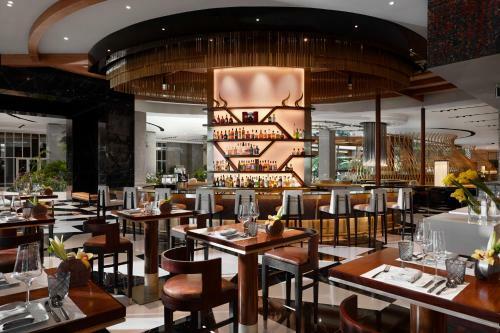 Hotel Solaire Resort & Casino