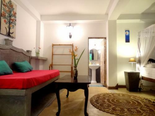 Bed & Breakfast French Lotus