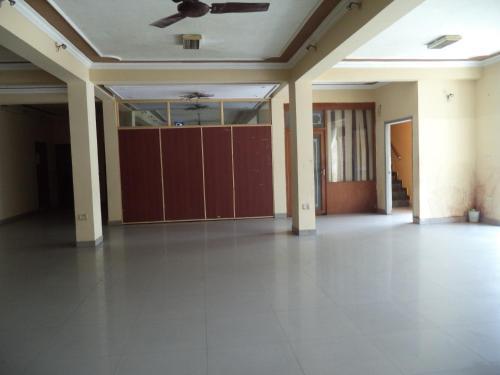 Hotel Viren International