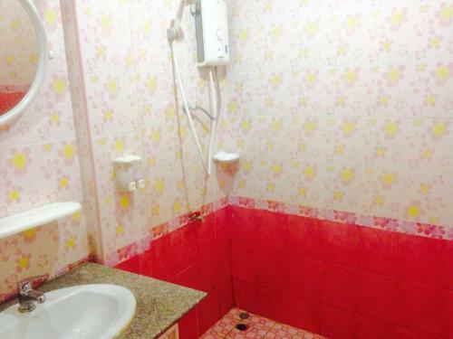 Nakhonesack Hotel 3