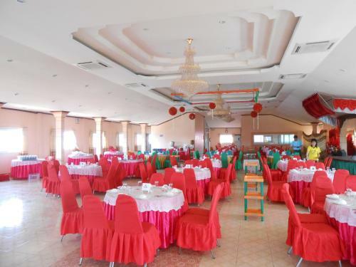 Nakhonesack Hotel 3