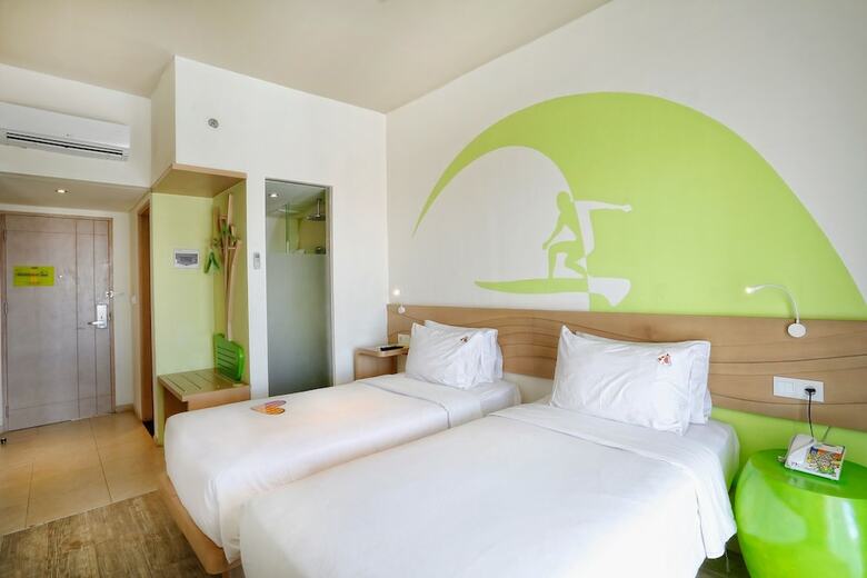 Hotel Maxonehotels At Bukit Jimbaran