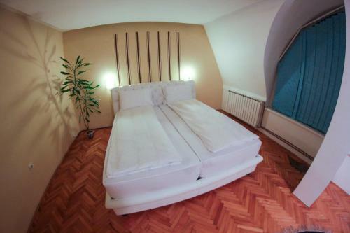 Hostal Guest House Fontana
