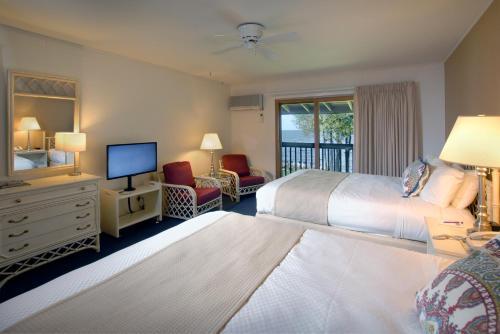 Hotel The Shallows Resort