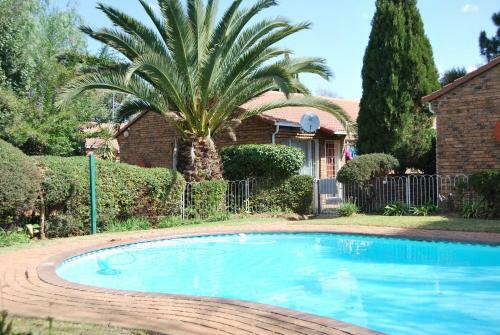 Hostal Sunward Park Guesthouse & Conference Center