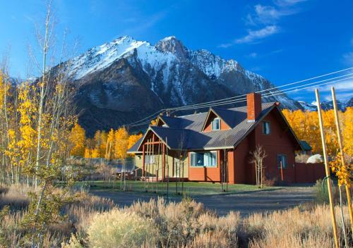 Hotel Convict Lake Resort