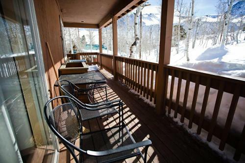 Hotel Convict Lake Resort