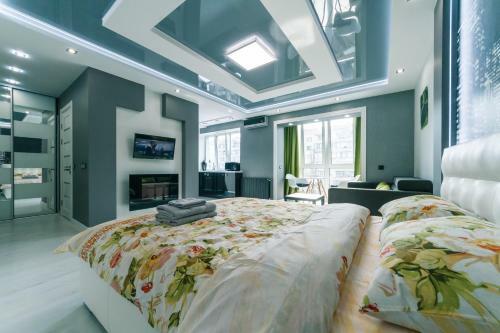 Luxrent Apartments On Lesi Ukrainki - Kiev