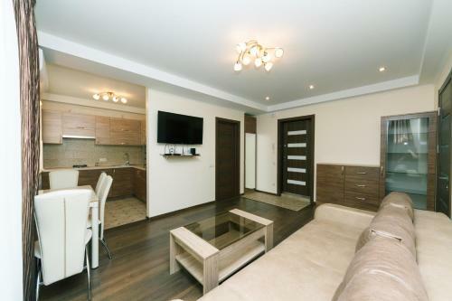 Luxrent Apartments On Lesi Ukrainki - Kiev