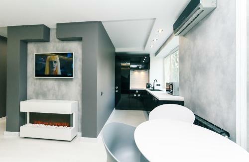 Luxrent Apartments On Lesi Ukrainki - Kiev