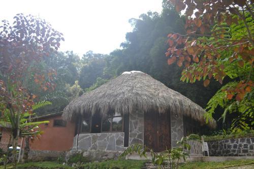 Agroturismo Caba�as La Jicarita