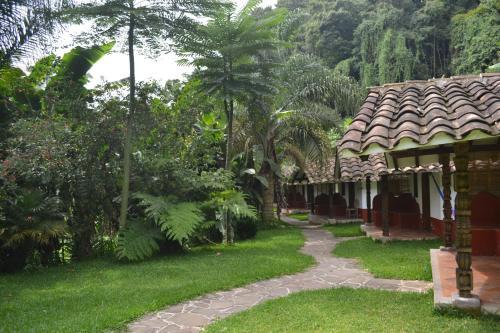 Agroturismo Caba�as La Jicarita