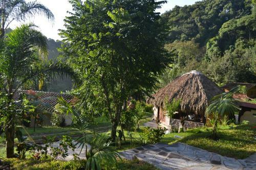 Agroturismo Caba�as La Jicarita