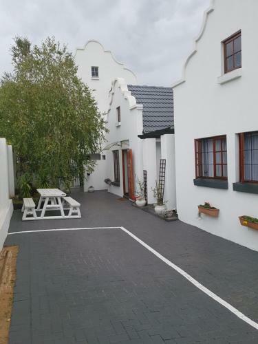 Bed & Breakfast Hiflyerz Guest House