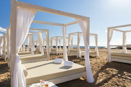 Hotel Elba Carlota Beach & Convention Resort