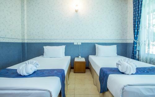 Juntra Resort & Hotel