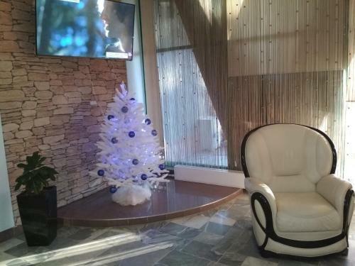 Tourist Hotel