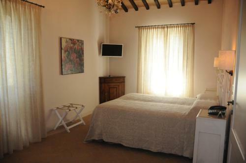 Hostal Corte San Ruffillo Country Resort