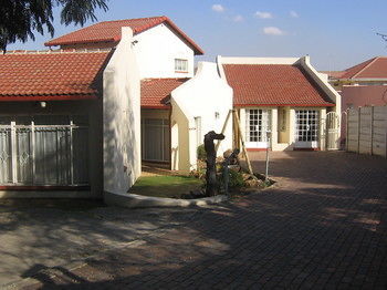 Hostal Winchester Lodge