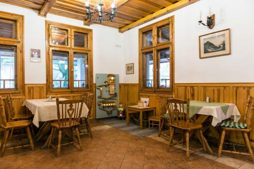 Hostal R�cz Fogad�