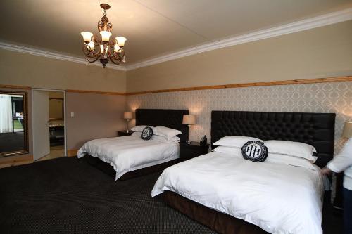 Halfway House Hotel