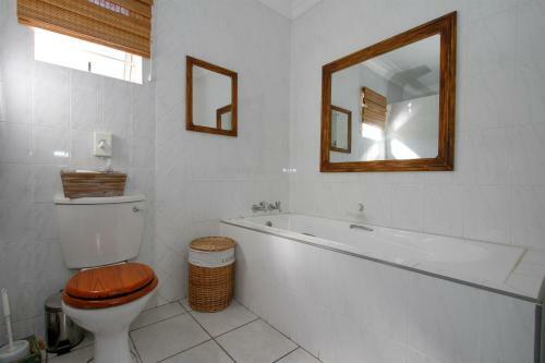 Hostal Akanan Guest House