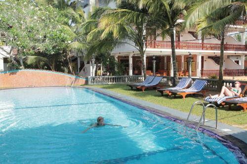 Wunderbar Beach Hotel