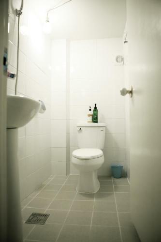 Hostal Sis N Bro Guesthouse