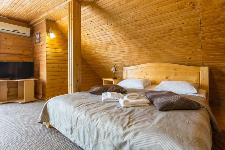 Hotel Recreation Center Shepilska