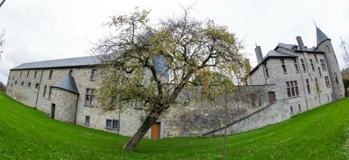 B&B Ferme Ch�teau De Laneffe