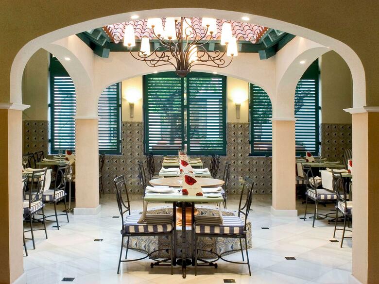 Hotel Pullman Madrid Airport & Feria