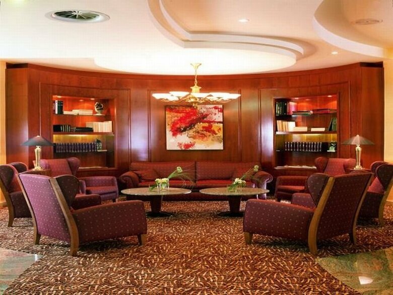 Hotel Pullman Madrid Airport & Feria