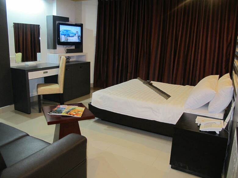 Hotel The Metropolis Suites Davao