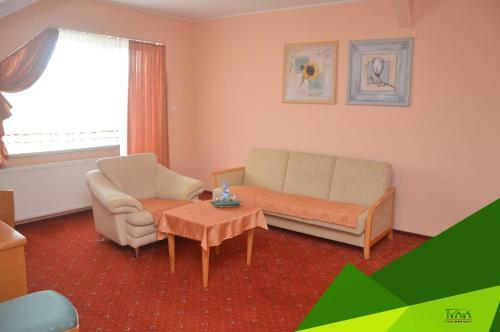 Hotel Trawa