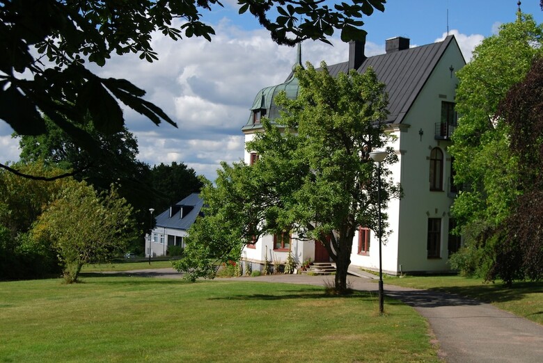 Hostal Hellidens Slott Och Vandrarhem