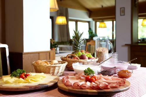Hostal Hotel Zum L�wen - Al Leone