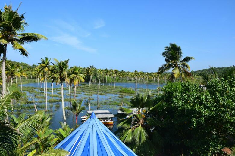 Hotel Club Mahindra Poovar
