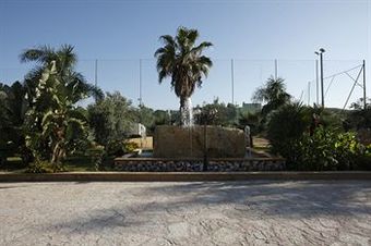 Hostal Sporting Club Village