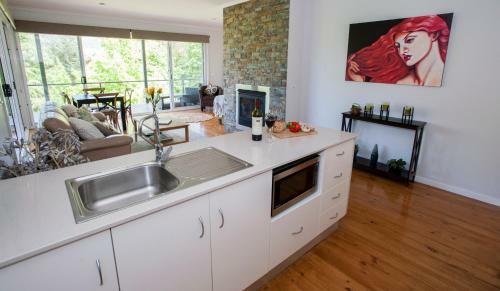 Villa Abbys Cottages Bright