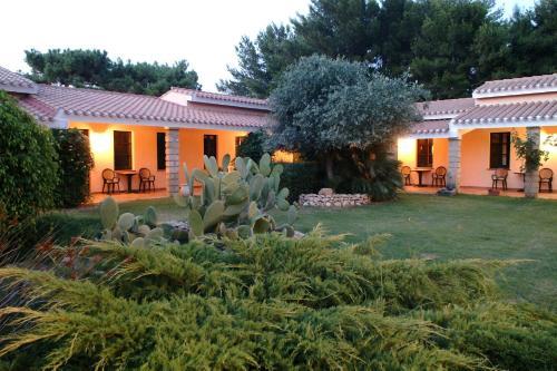 Hotel Sinis Vacanze Sa Pedrera