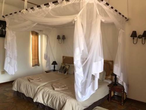 Eagle Rock Guest-farm And Business Lodge