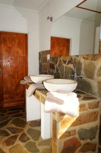Eagle Rock Guest-farm And Business Lodge
