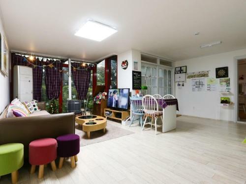 Albergue Jeju B.p. Home