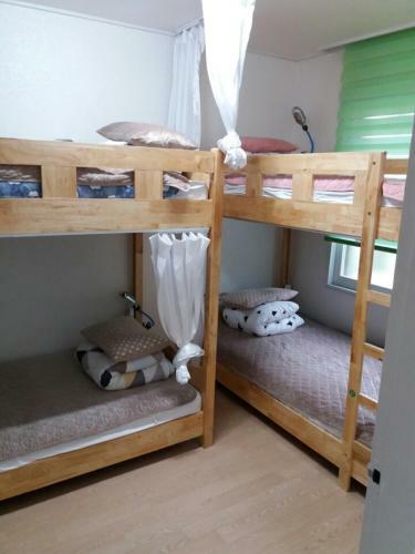 Albergue Jeju B.p. Home