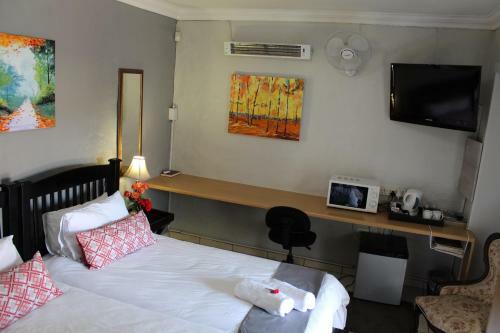 Hostal 3 Liebeloft Guest House