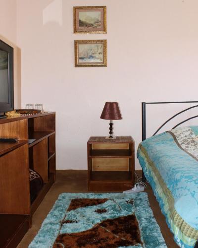 Rocky Mountain Hotel