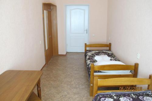 Uyutniy Hostel