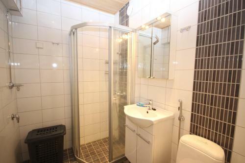 Aparthotel Gella Serviced Apartment Pit�j�nm�ki