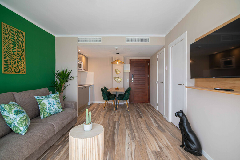 Apartamentos Marsenses Natura Olea Hotel