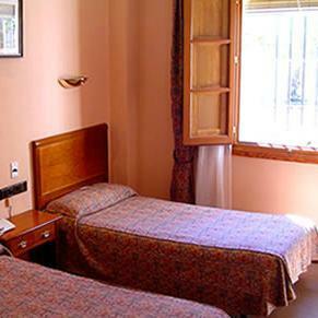 Hotel Los Casta�os